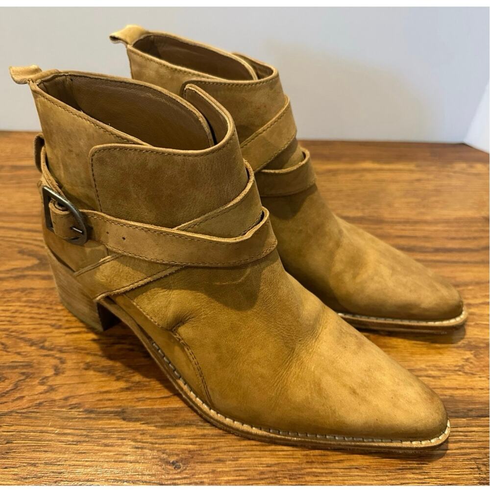 Free People Leather Pointed Toe Ankle Boots Tan EU 38 Back Loop Modern Boho